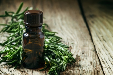 Tea Tree Oil- Should it Be Used on Fungal Nails - Well Heeled Podiatry