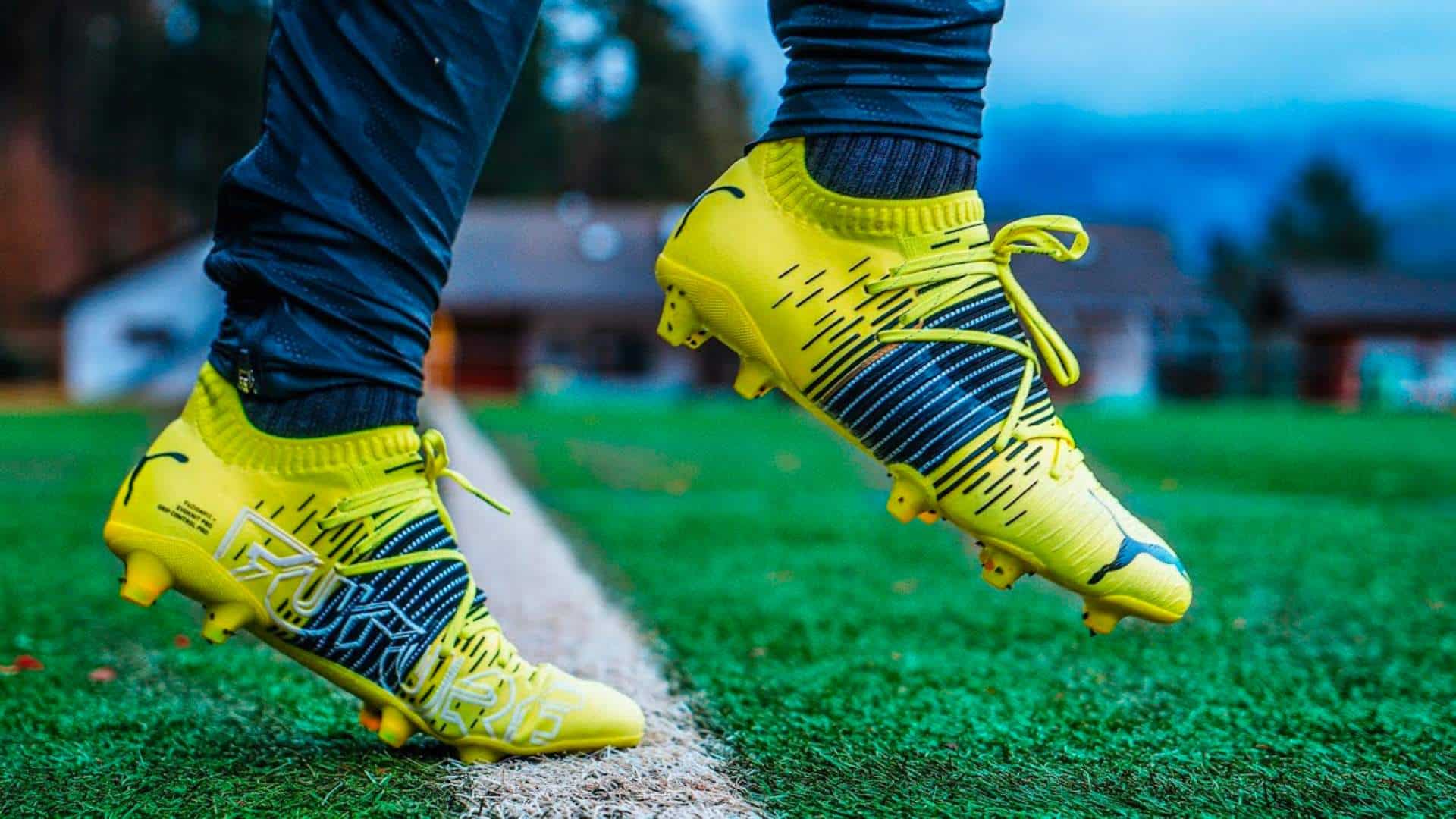 adidas, X .4 Football Trainers Turf, Astro Turf Football Boots